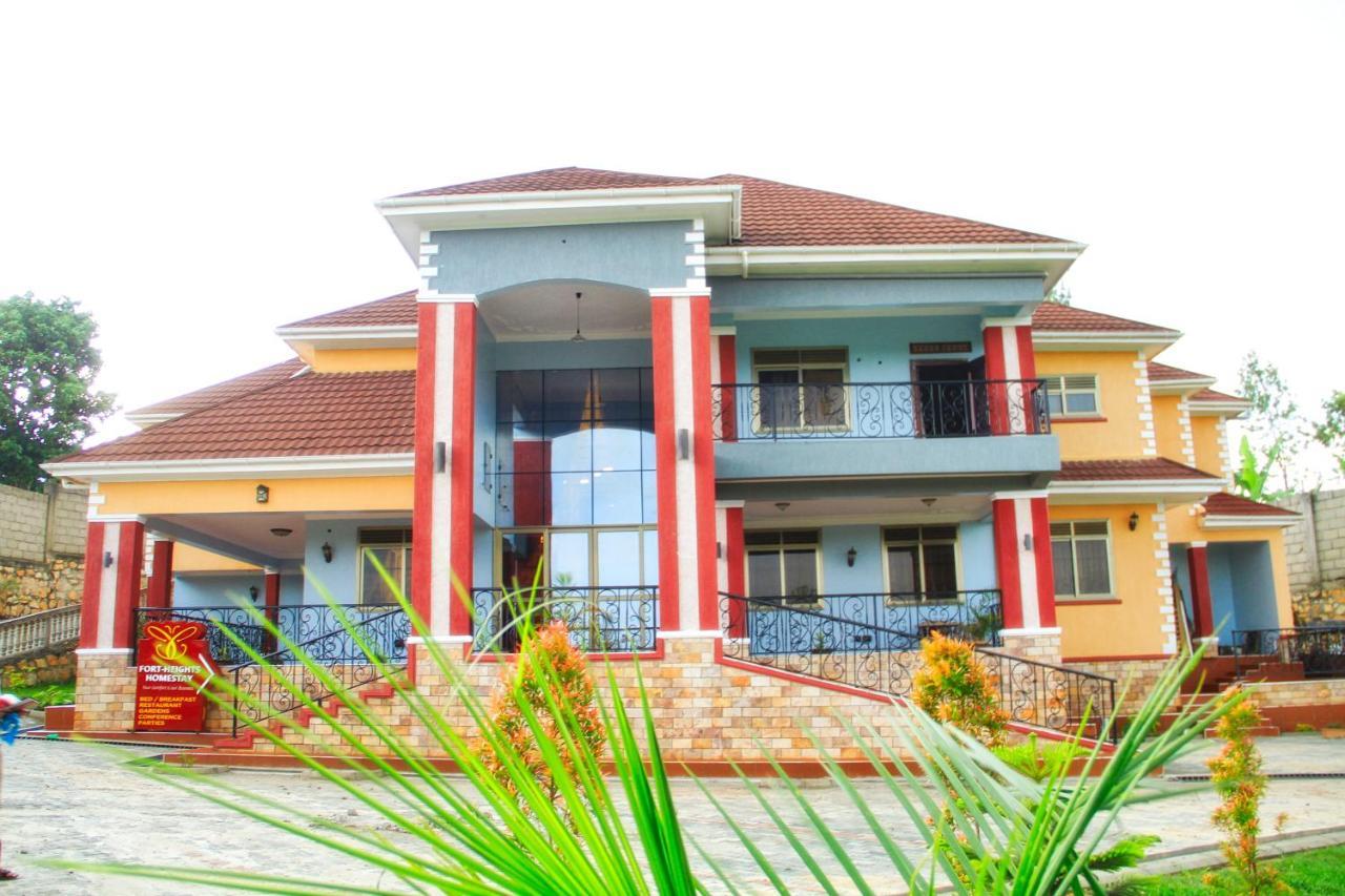 Fort Heights Homestay Fort Portal Bagian luar foto